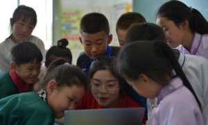 “红领巾”童心筑梦，向内蒙志愿同行